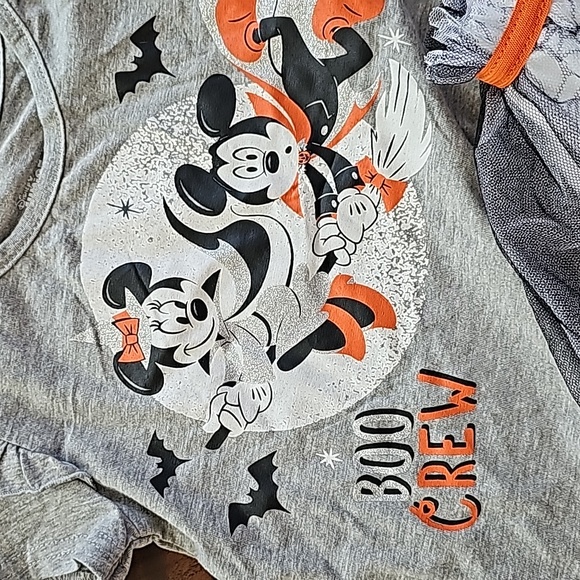 COPY - DISNEY 3T NWOT - Picture 2 of 5